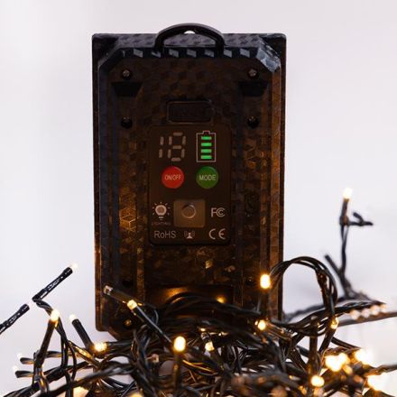 ΣΕΙΡΑ, 480 LED 3mm, ΗΛΙΑΚΟ ΣΥΛΛΕΚΤΗ 31V, ΑΙΣΘΗΤΗΡΑ ΦΩΤΟΣ, 3.7V 1800mAh*2, 12 ΠΡΟΓΡΑΜΜΑΤΑ, ΤΗΛΕΧΕΙΡΙΣΤΗΡΙΟ (TIMER & DIMMER), ΠΡΑΣΙΝΟ PVC ΚΑΛΩΔΙΟ, ΘΕΡΜΟ ΛΕΥΚΟ LED ΑΝΑ 5cm, ΠΑΡΟΧΗ 3m, IP44